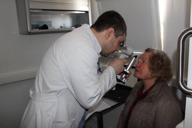 В Грязинском районе работал передвижной диагностический комплекс с бригадой офтальмологов